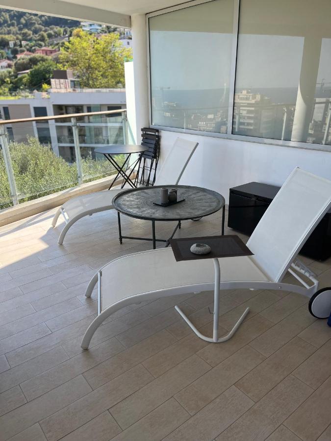 Grand 3 Pieces Avec Terrasse Vue Mer Tout Confort Beausoleil Exterior foto